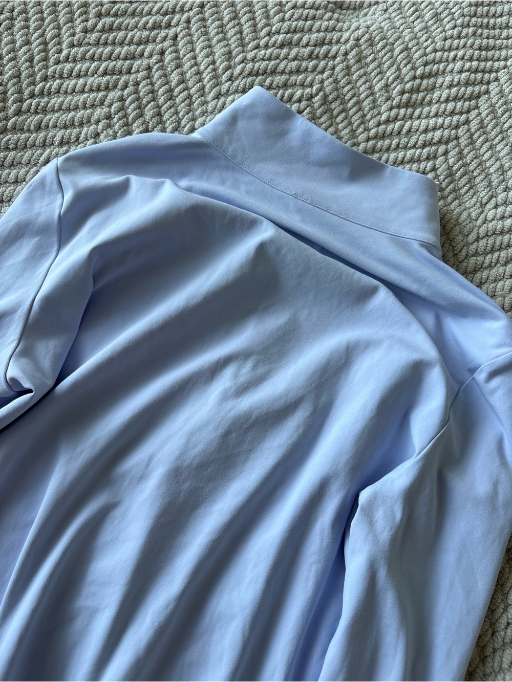 Vuori Women's Pale Lavender Quarter-Zip Pullover - Picture 4 of 5